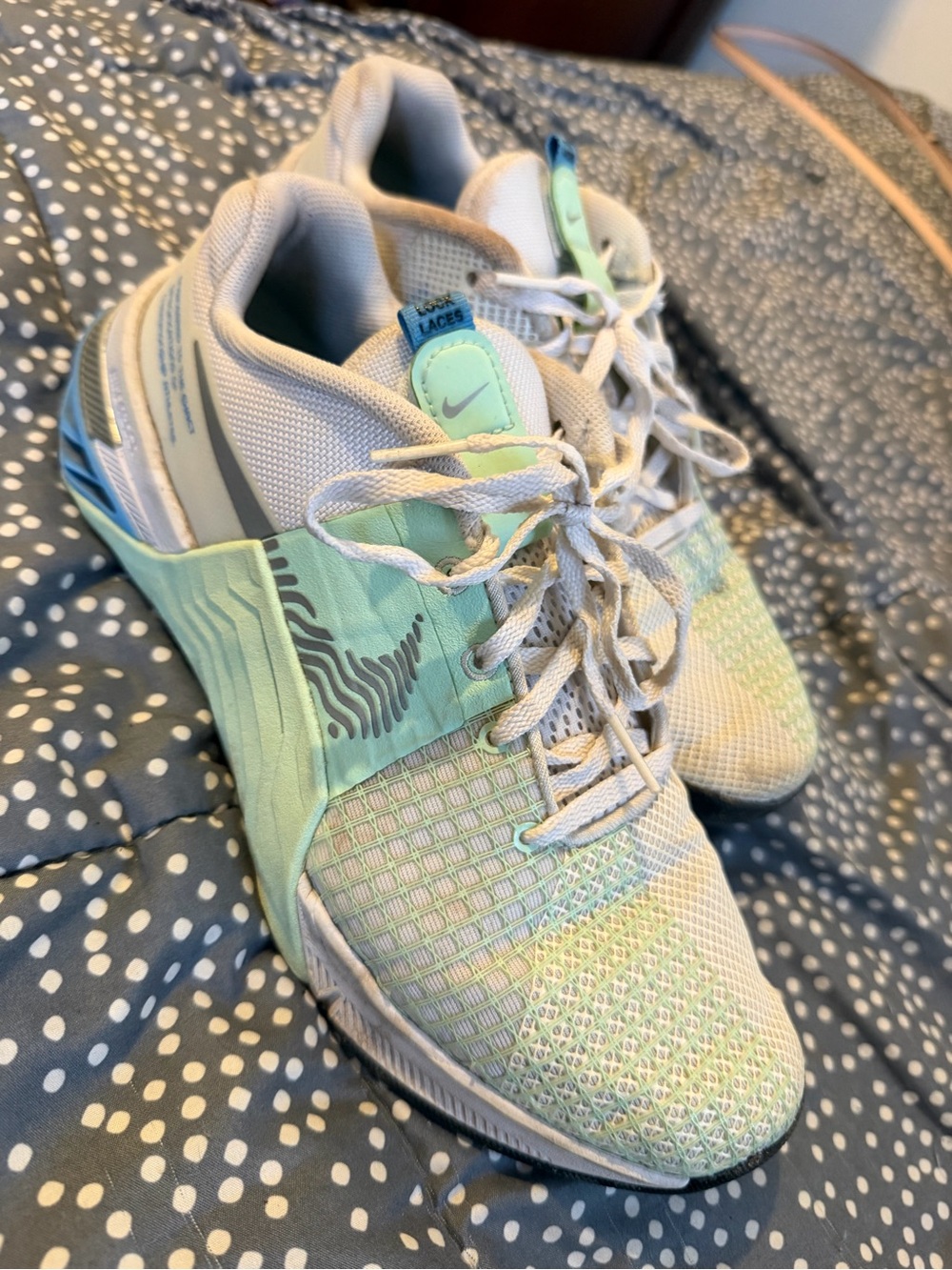 Nike Women’s Mint & Light Gray Training Sneakers